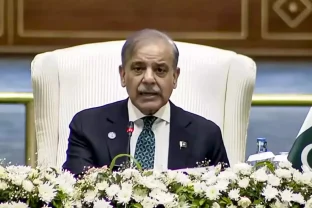 PM Shehbaz Cuts Industrial Wheeling Charges, Slashes Export Refinance Rate